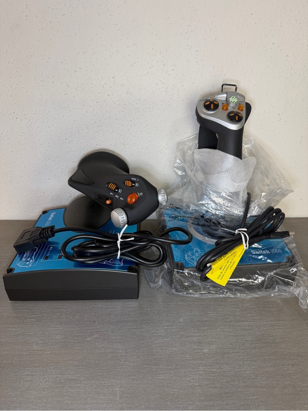 Brand New Saitek X45 HOTAS Flight Simulator Throttle and Joystick USB PC Set